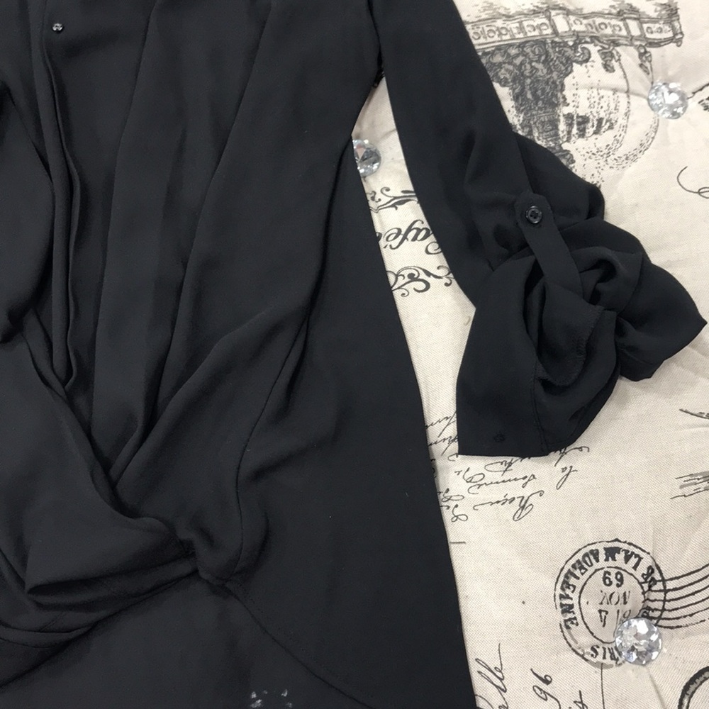 🎁 Pleione Faux Wrap Blouse - Picture 5 of 7